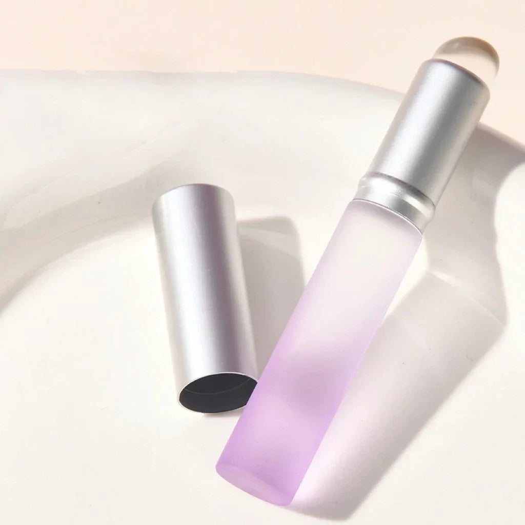 Mini Silicone Lip Makeup Brush Concealer Brushe With Cover Lip Mask Applicators Lip Gloss Brush Women Lipstick Brush Beauty Tool