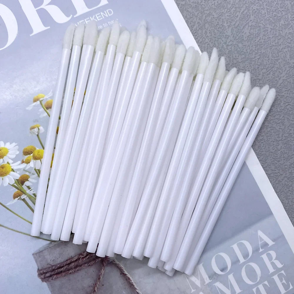 Wholesale 50/1000 PCS Disposable Lip Brush Women Accessories Lipstick Gloss Wands Applicator Perfect Best Make Up Tool Hotting