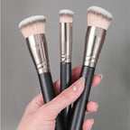 Foundation Concealer Brush, Premium Contour Blusher Brushes, Flawless Under Eye Dense Face Makeup Brush For Blending