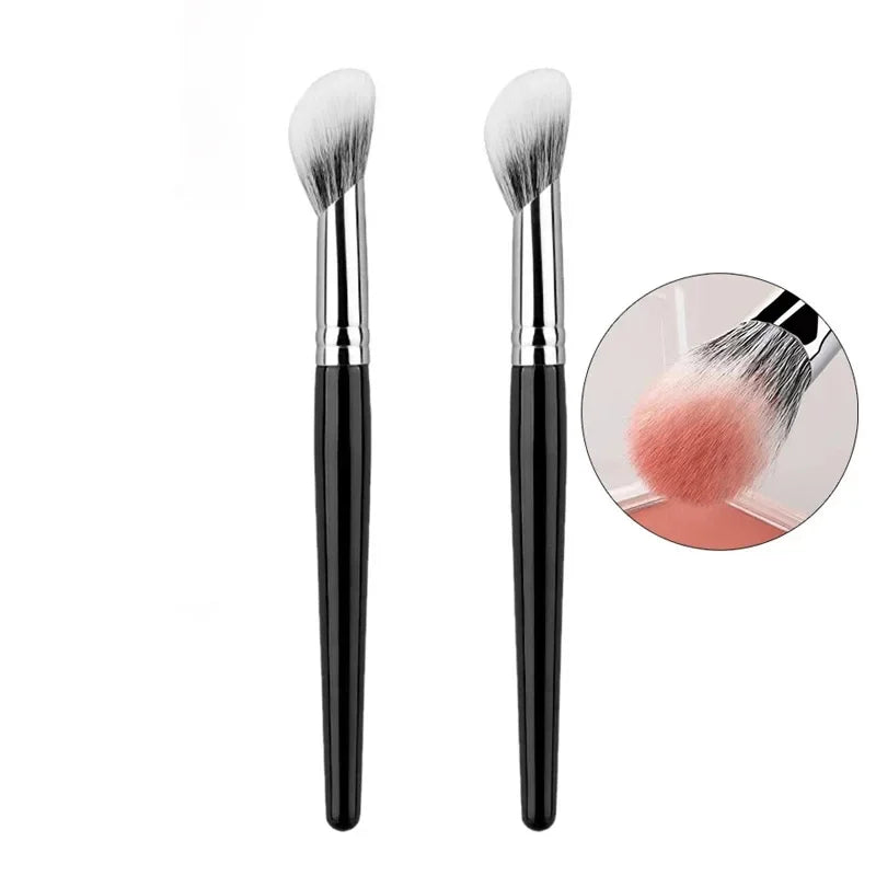 1/2Pcs Peach Heart Blusher Brush - Small Flat Precise for Powder/Cream/Liquid Blush, Makeup Tool