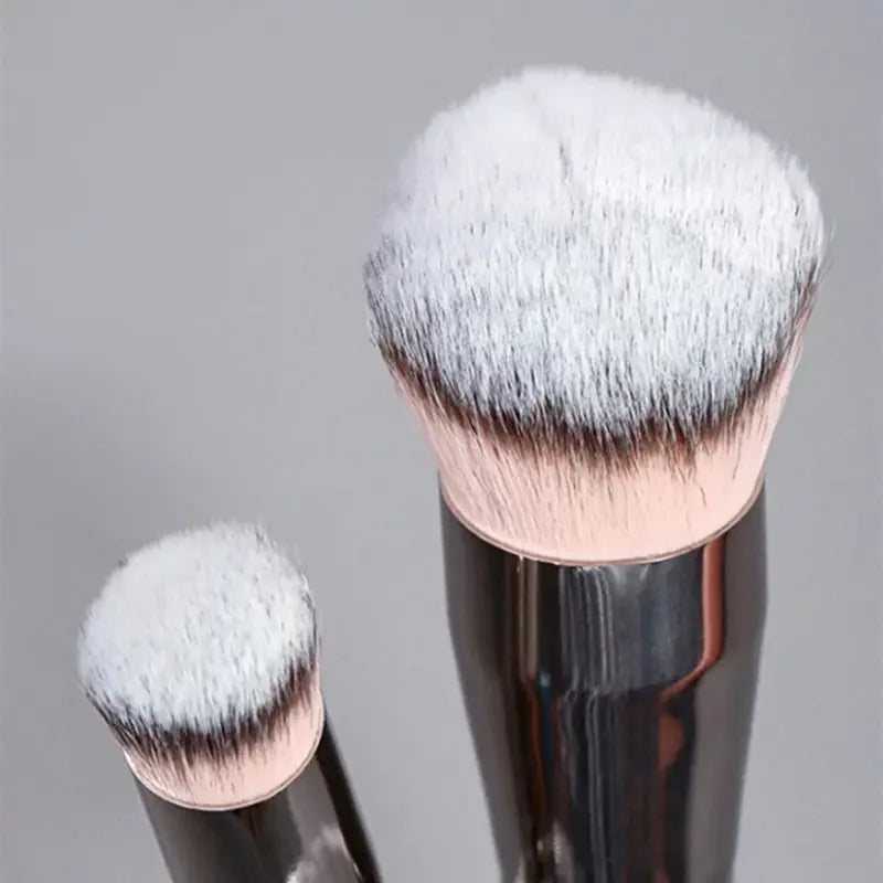 Foundation Concealer Brush, Premium Contour Blusher Brushes, Flawless Under Eye Dense Face Makeup Brush For Blending