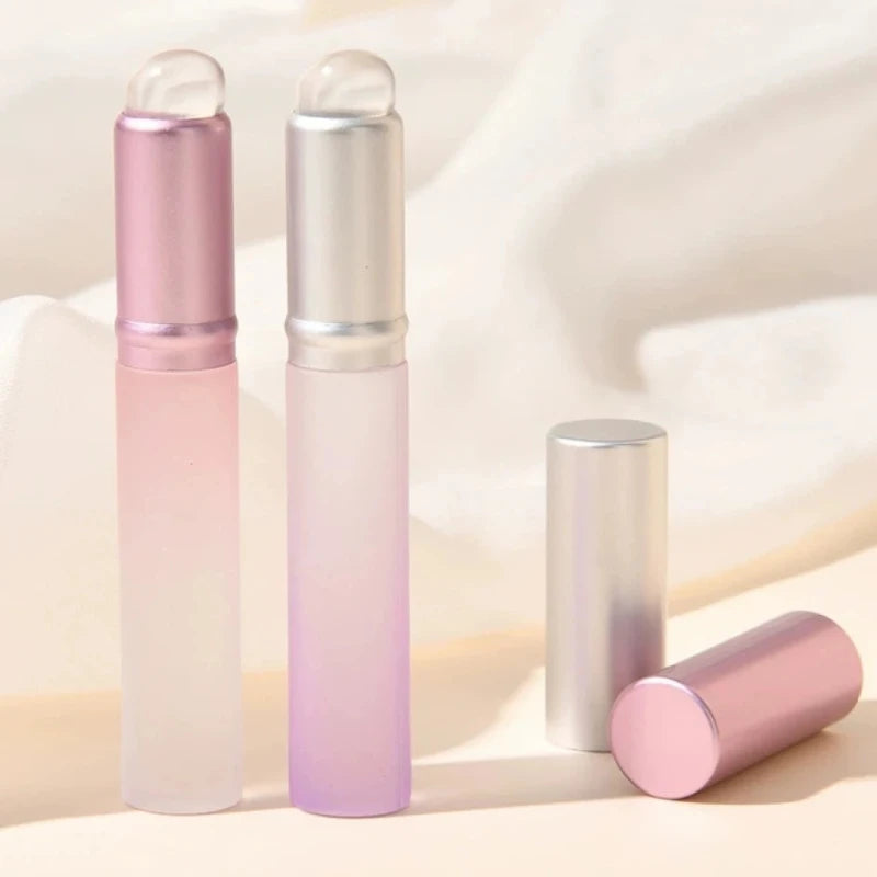 Mini Silicone Lip Makeup Brush Concealer Brushe With Cover Lip Mask Applicators Lip Gloss Brush Women Lipstick Brush Beauty Tool