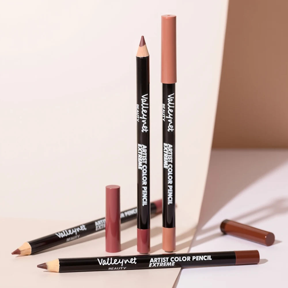 4 PCS/SET Lip Gloss Lip Oil Lip Liner Lip Combo Set  Long Lasting Waterproof Lip Liner 3D Lip Makeup Every Makeup Style