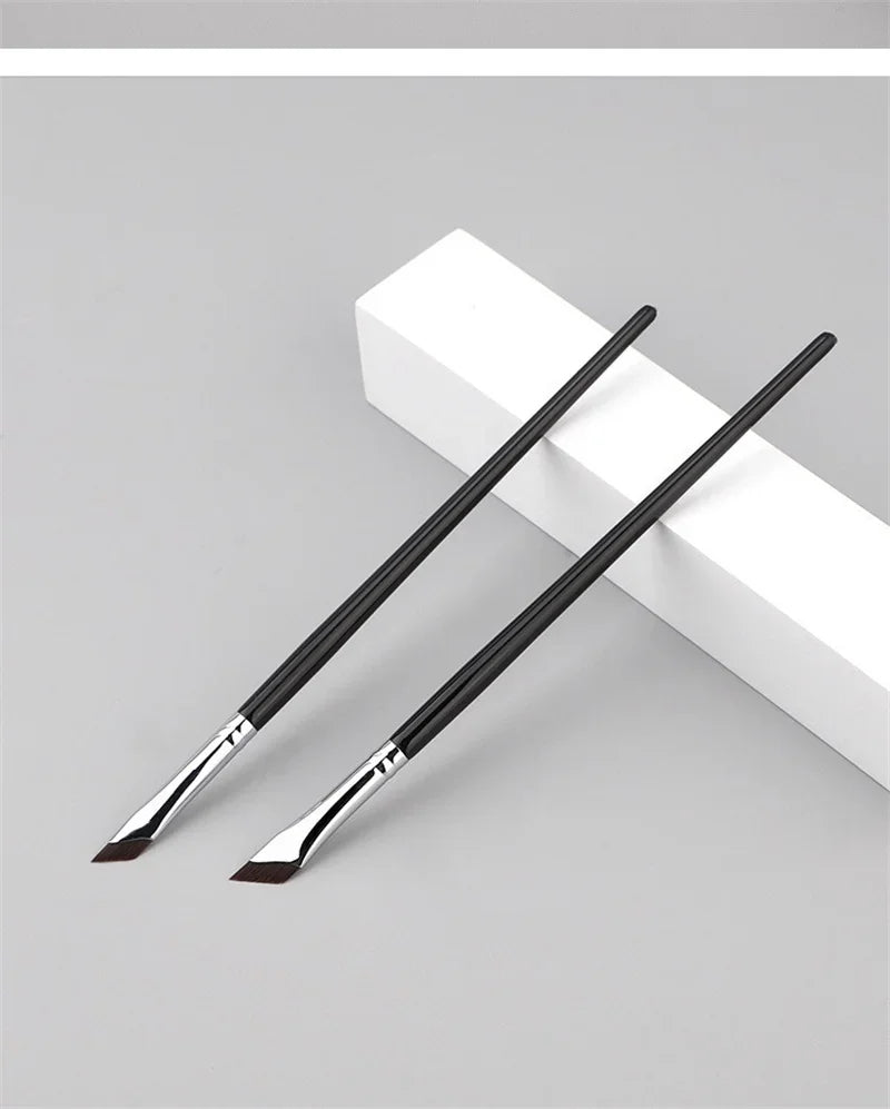 The Upgrade Blade Eyeliner Brush Ultra Thin Fine Angle Flat Eyebrow Brush Under The Eyes Place Precise Detail Brush